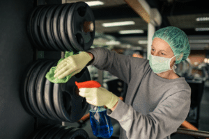 pulizia pavimentazione palestre	
