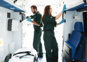 Pulizia di ambulanze